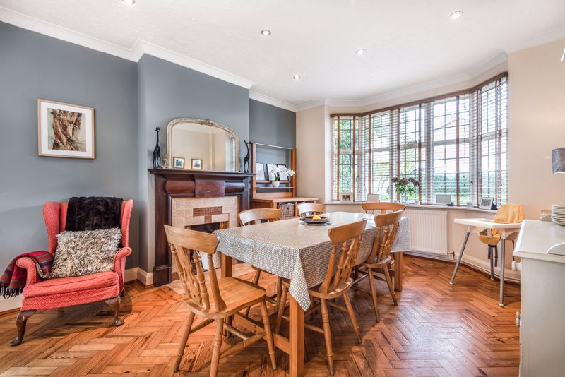 Dining Area- click for photo gallery